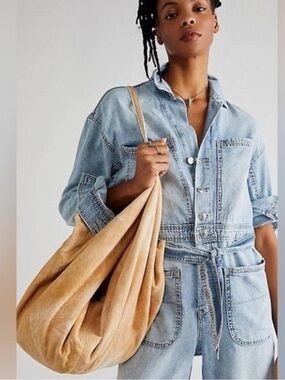 ☀️🐪 Free People Sun Faded Suede Tote Ivory Beige Slouchy Hobo Shoulder Bag